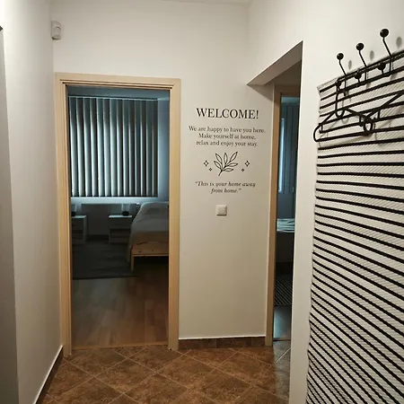 דירה Otthonos Lakas Kerepes