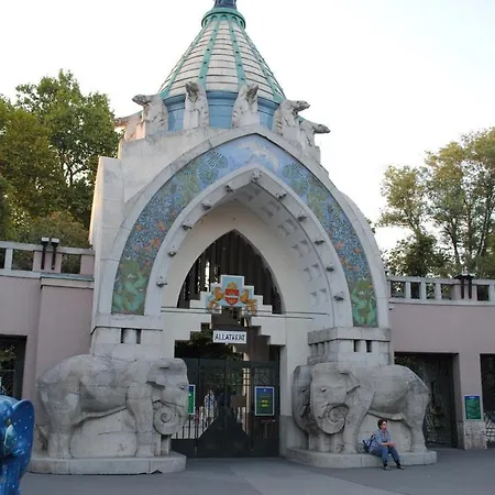 דירה Otthonos Lakas *