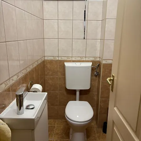 Otthonos Lakas Апартаменты *
